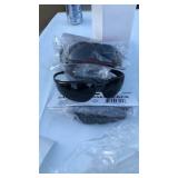 4 Safety Glasses   All one Money