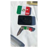 2 Mexico Knifes, 1 with Box   both one money