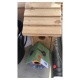 2 Bird Houses