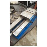 Bench Vice/ Machinest Vise  Needs TLC  as is