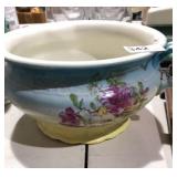 Vintage Chamber Pot / Soup Tureen