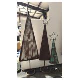 Metal Yard Art Item Display - 3 Christmas Trees