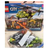 Lego "City"        It is (Open) #60123