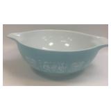 (A) Vintage Pyrex 444 Turquoise Amish Butterprint