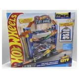 (B) Hot Wheels City Stunt Garage Track Set NIB