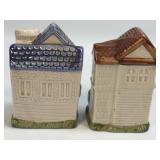 (B) Vintage Salt And Pepper Shakers As