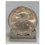 (SC) 2001 American Eagle Silver Dollar 1 Oz Fine