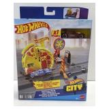(B) Hot Wheels City Speed Pizza Pick-Up Track Set