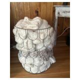 24ï¿½ wire basket blankets not included