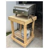 Cuisinart Gas Grill, Table and Full Propane Tank