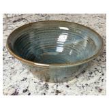 10ï¿½ Pottery Bowl Signed By Artist