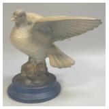 (D) Byron Molds White Dove Ceramic Bird Figurine