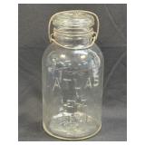 (D) Vintage Atlas E-Z Seal Glass Canning Jar w/