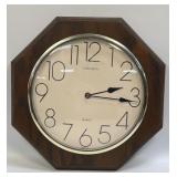 (D) Harris & Mallow Vintage Verichron Quartz Wood