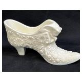 (D) Vintage Fenton Milk Glass Slipper Daisy &