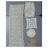 (D) Doilies and Runners as Shown