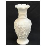 (D) Vintage Milk Glass Flower Vase with Floral