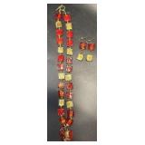 (D) Vintage Red and Gold Pressed Glass Necklace