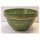 (D) McCoy Green Sunburst 8ï¿½" Stoneware Bowl