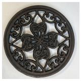 (D) Cast Iron Trivet Approx 7ï¿½ Diameter