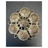 (D) Vintage Sarah Coventry Etruscan Brooch Gold
