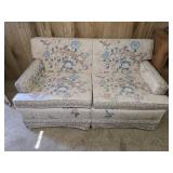 Floral Loveseat 56"L 32"D 29"T