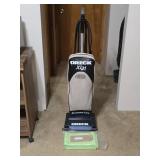 Oreck XL21 Upright Vacuum w/ Bags