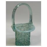 (C) Vintage Fenton Green Opalescent Glass Daisy