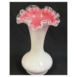 (C) Vintage Fenton Pink Rose Crest Vase Crimped