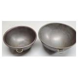 (E) 2 Vintage Round Copper Mixing Bowls 10" & 12"