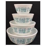 (B) Vintage Pyrex (Amish) Butterprint Nesting