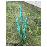 23" Metal Yard Decor