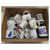 Box of Assorted Coffee Cups