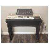 Vintage Bontempi 10 Electric Chord Organ Working
