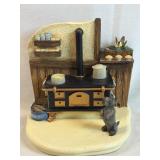 1999 Goebel Hummel Kozy Kitchen Hummelscape