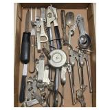 Can Openers & Kitchen Utensils