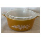 Pyrex Butterfly Gold 475-B Casserole 2 1/2 Qt