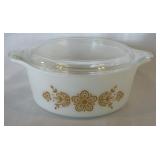 Vintage Pyrex #472 Gold Butterfly 1.5 Pt.