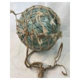 Vintage 5.5ï¿½ Japanese Netted Glass Float Ball