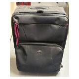 Atlantic Travel Suitcase Black 20ï¿½ X 28ï¿½ X 12ï¿½