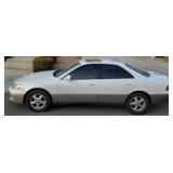 U - 1999 LEXUS ES300 109K MILES