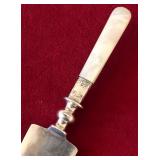 375K - STER. SILVER & MOTHER OF PEARL CAKE KNIFE