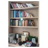 Y - LOT OF BOOKS, PHOTO FRAMES & MORE (NO3)