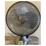 P - METAL RETRO TABLE FAN (J3)