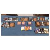 N - MIXED LOT OF COLLECTIBLE CRDS (P32)