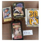 11 -  LOT OF COLLECTIBLE BASEBALL CARDS (F211)