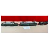 12 - LOT OF 3 MODEL TRAIN CARS (F492)