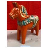 11 - SWEDISH FOLK ART HORSE 13"T (F67)