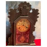 11 - VINTAGE KITCHEN CLOCK (H138)