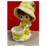 11 - VINTAGE CERAMIC PLANTER (F44)